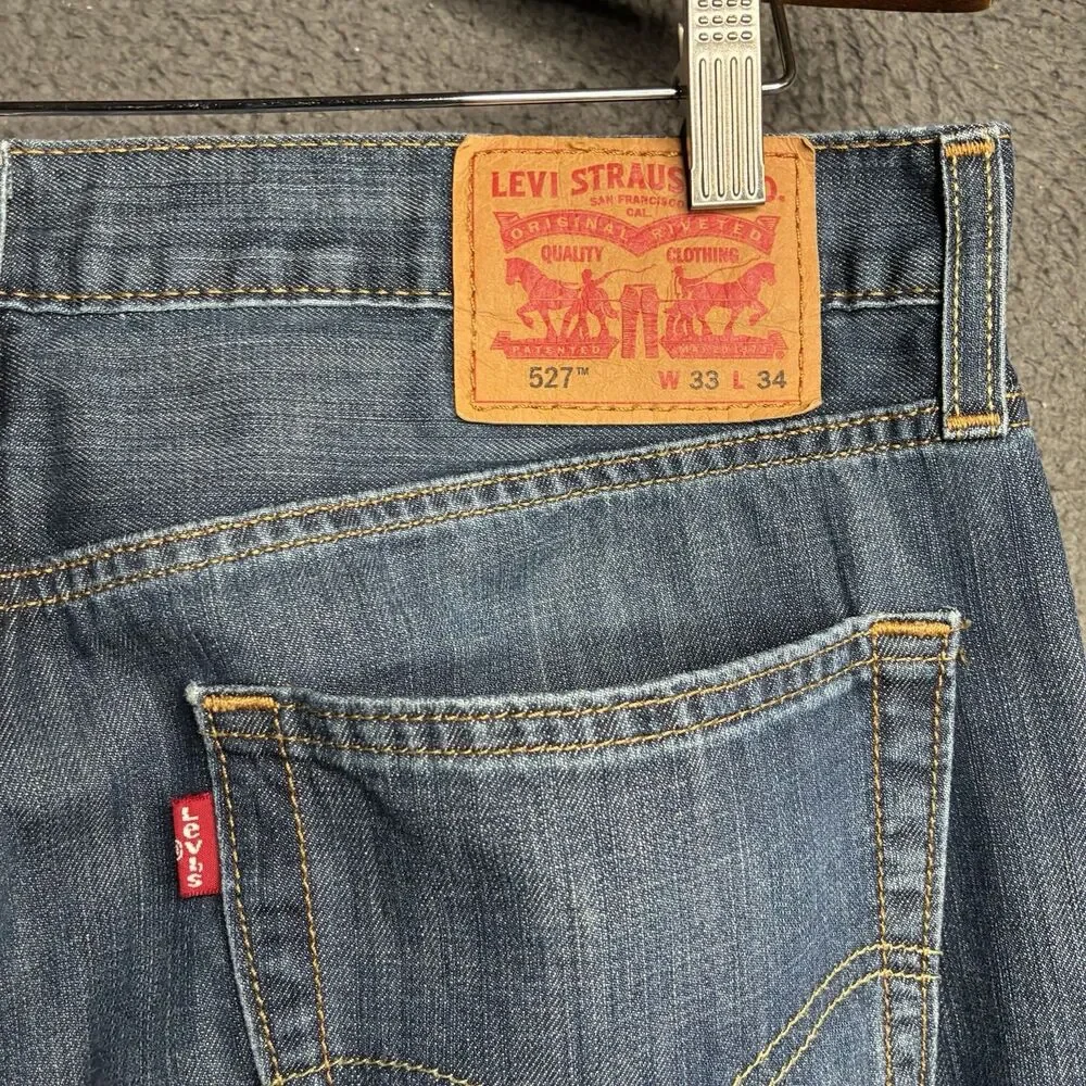 Levis Jeans Mens (Measured 34x33) Blue Denim 527 Low Boot Cut Dark Wash Flare